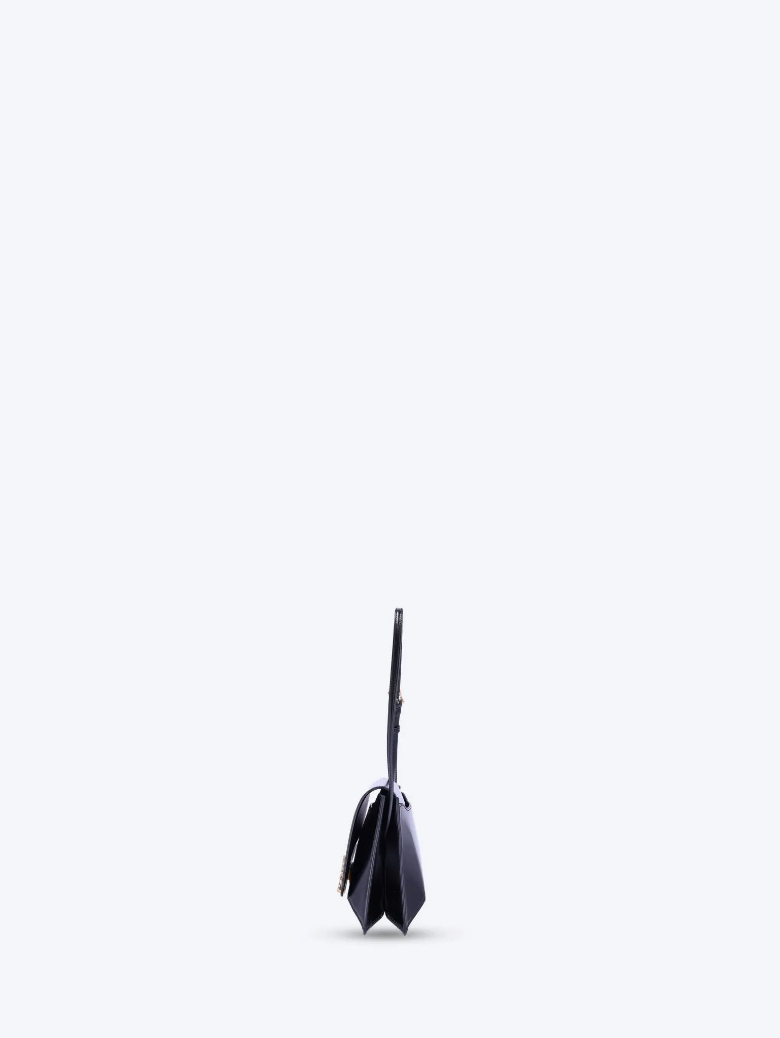 4g liquid shoulder bag