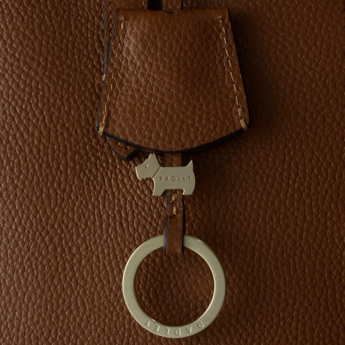 Abingdon Road - Large Zip Top Shoulder