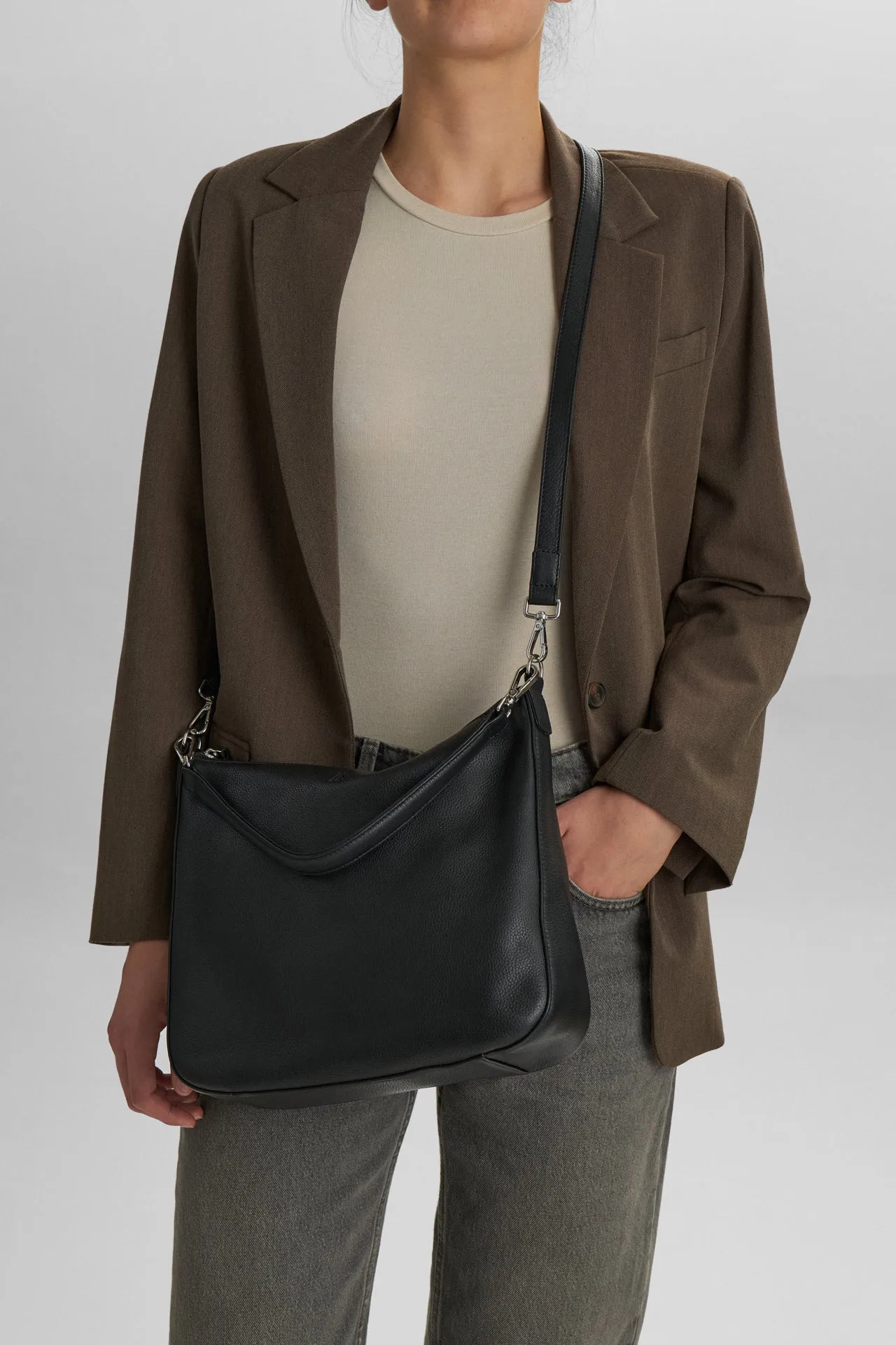 AkariMBG Bag