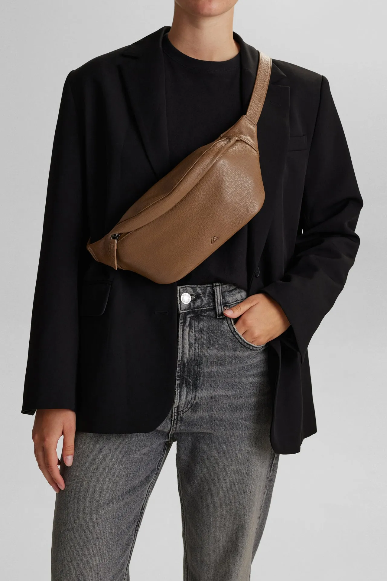 AltaMBG Bum Bag - Tan