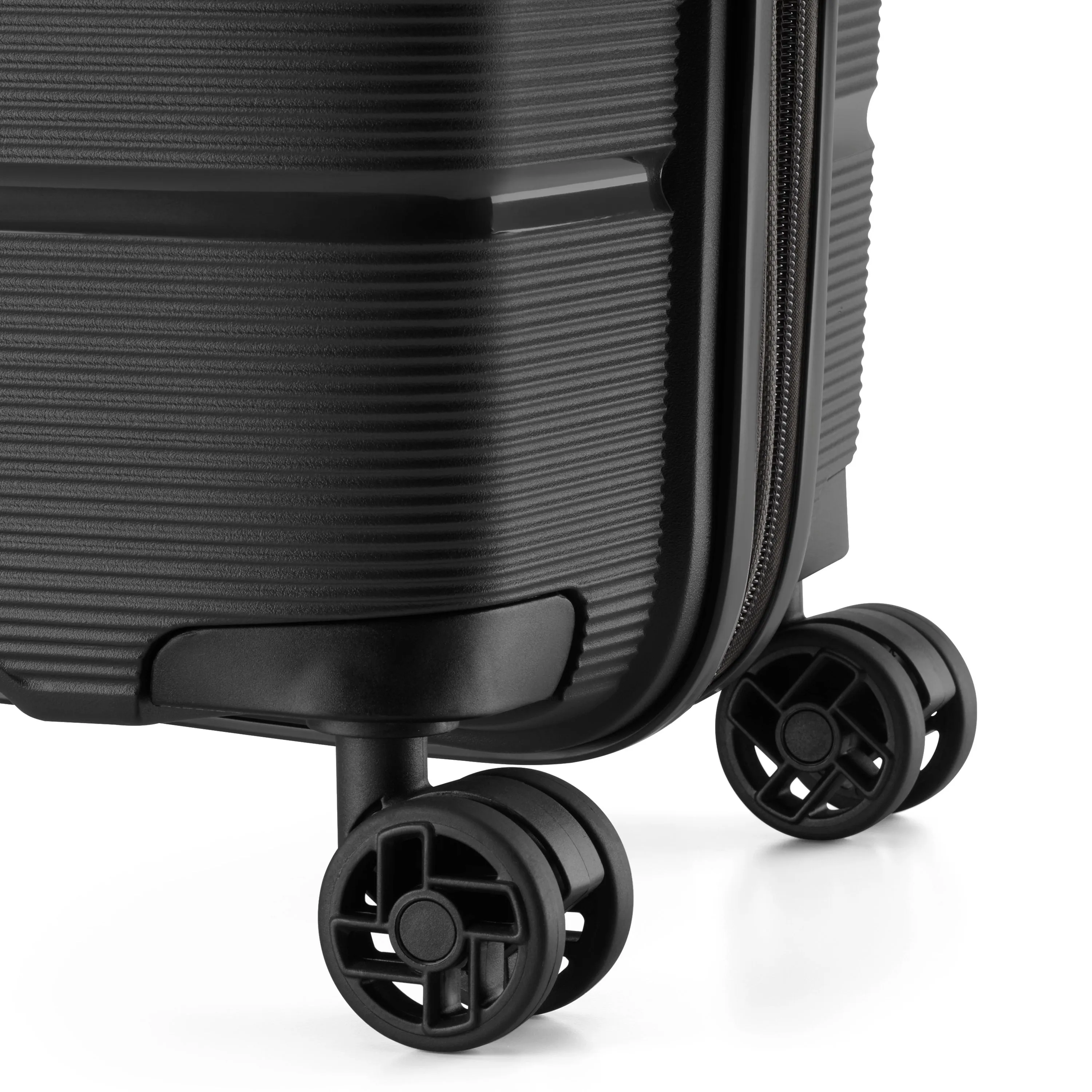 American Tourister Linex Spinner Carry-On Luggage