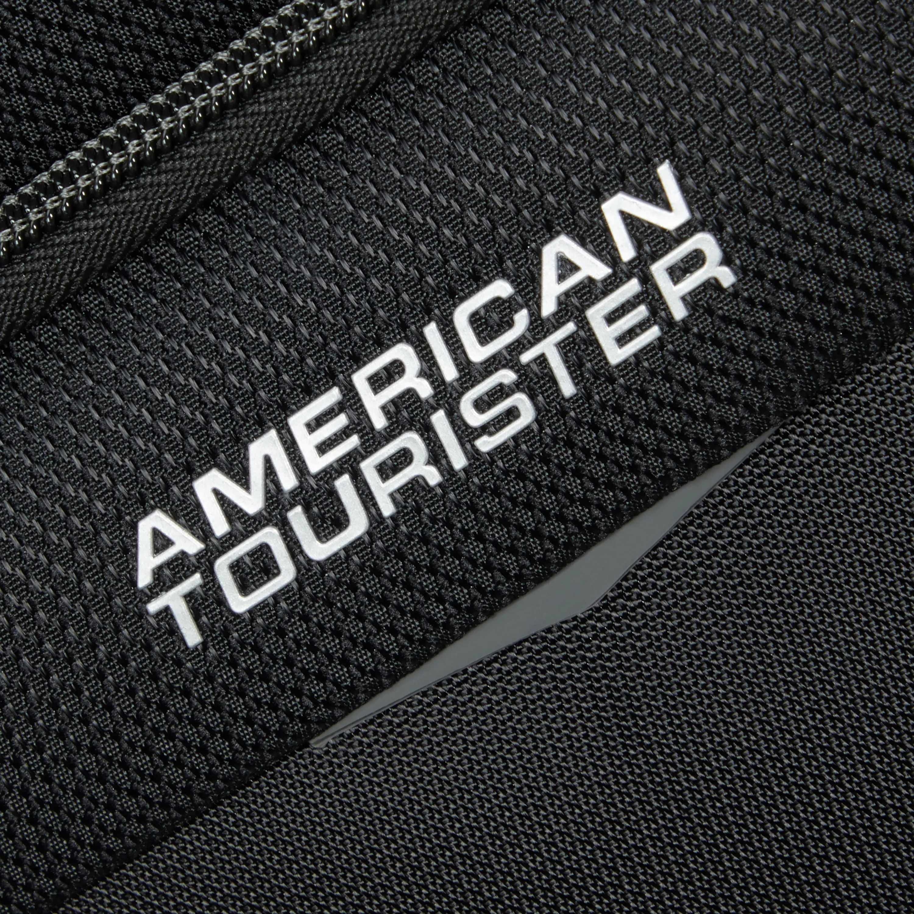 American Tourister Summerride Expandable Spinner Medium Luggage