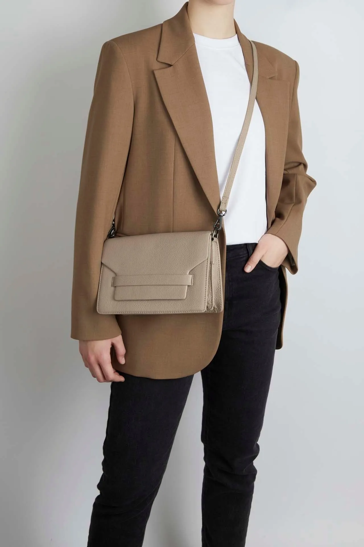 ArabellaMBG Crossbody Bag, Grain
