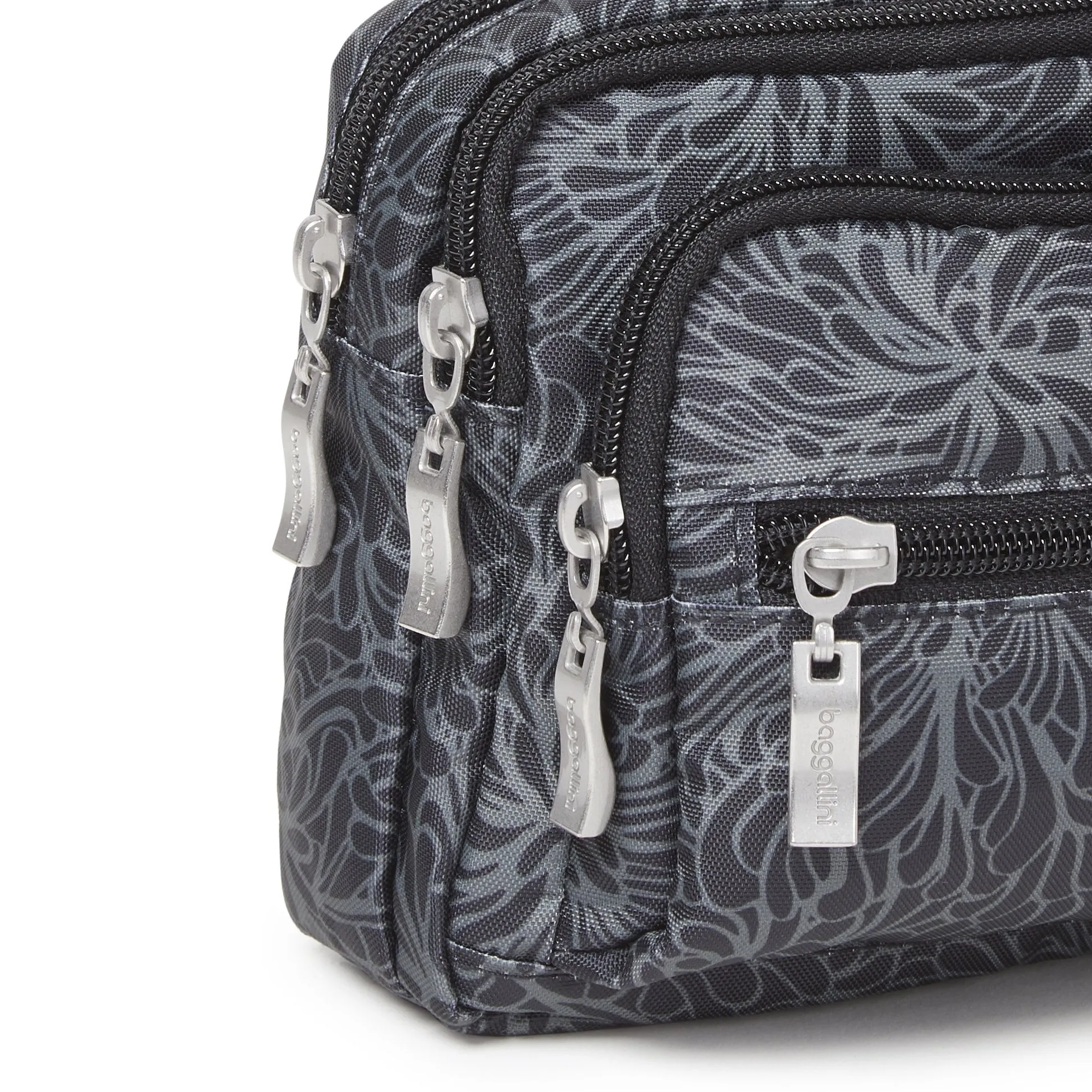 Baggallini Triple Zip Bagg