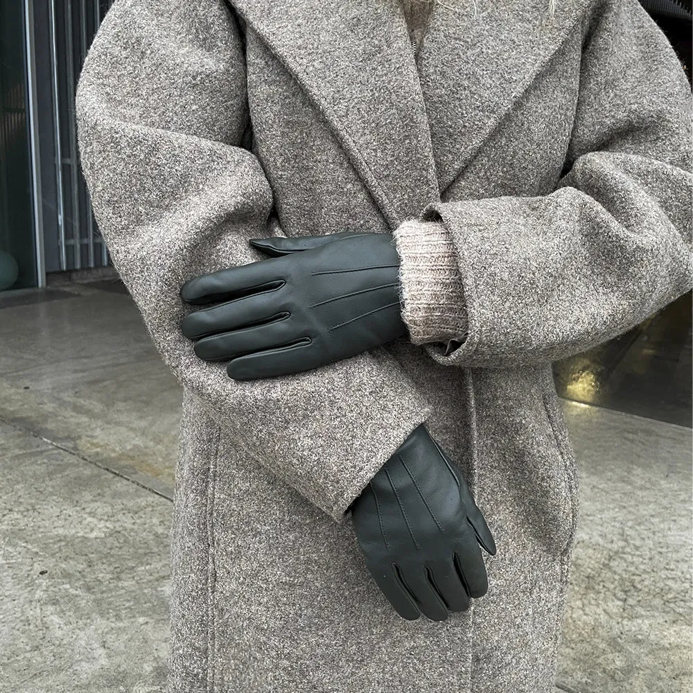 CariannaMBG Glove