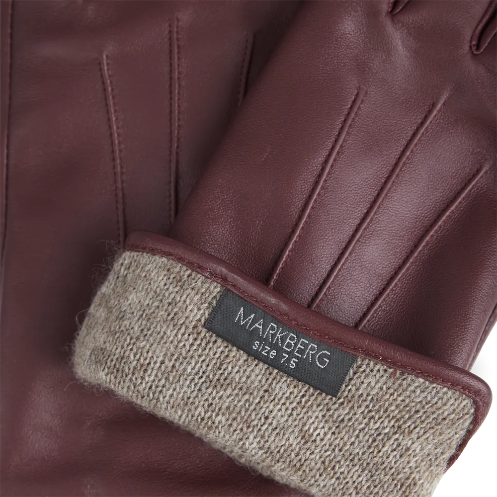 CariannaMBG Gloves