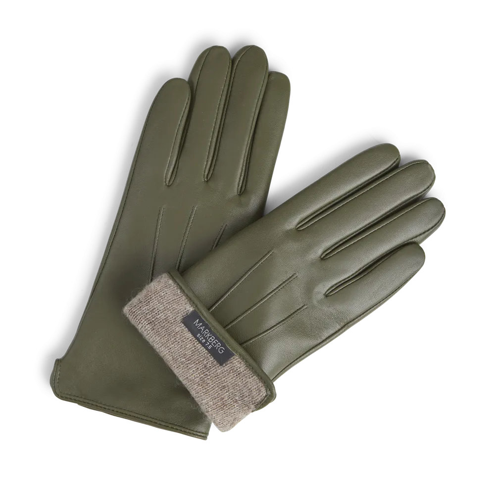 CariannaMBG Gloves