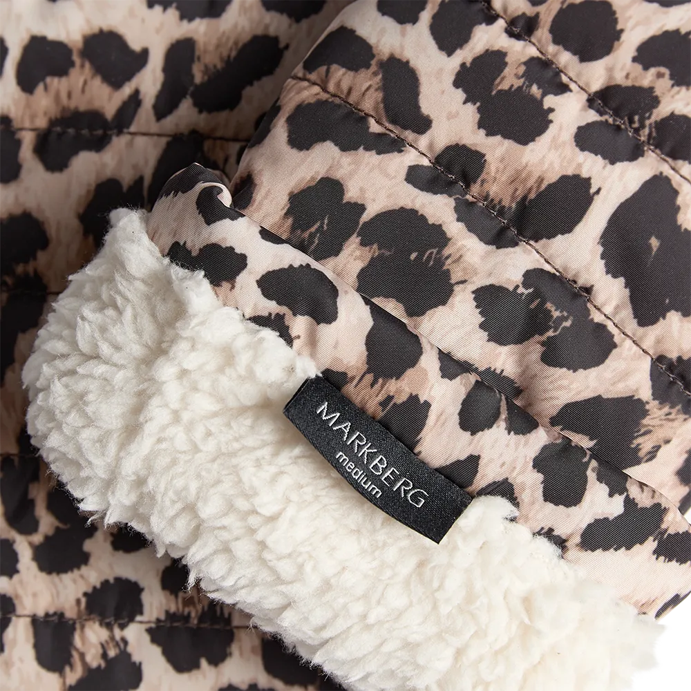 CelinaMBG Leopard Mittens