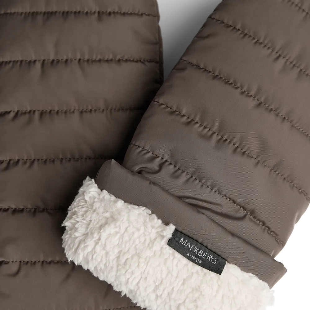 CelinaMBG Mittens