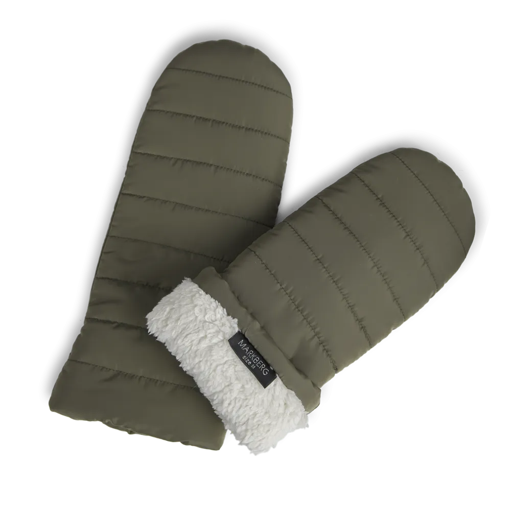 CelinaMBG Mittens