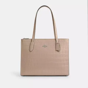 Coach Outlet Nina Carryall