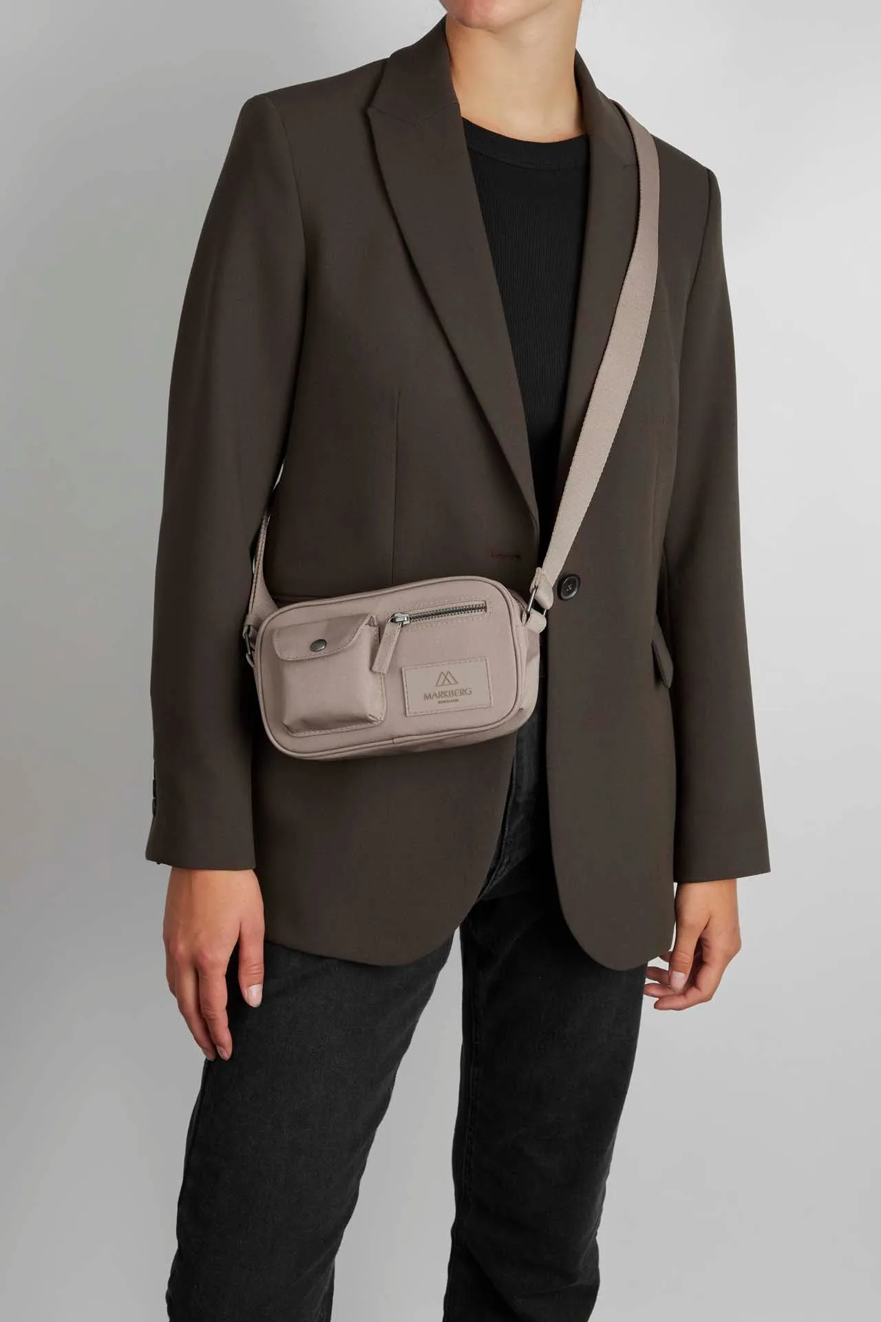 DarlaMBG S Crossbody Bag, Monochrome