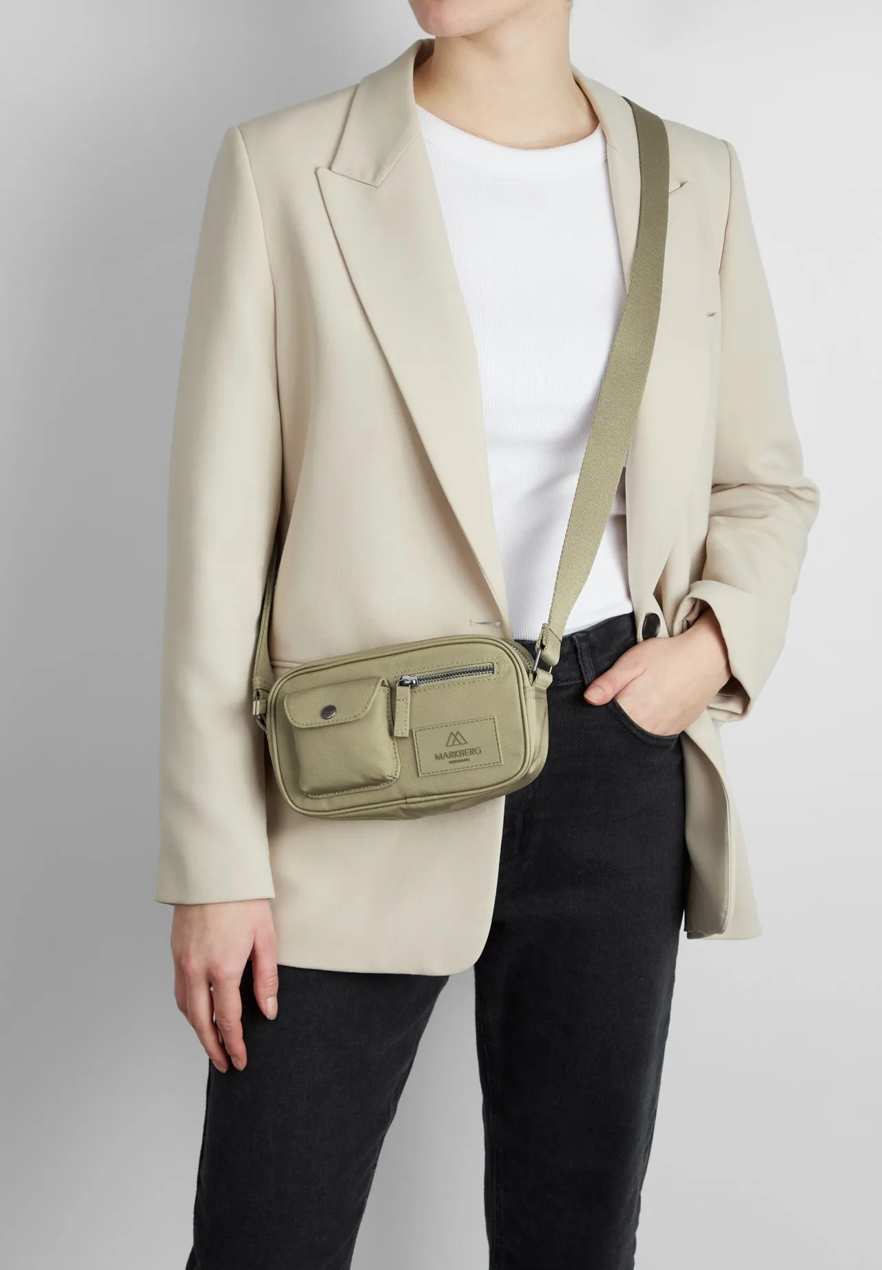 DarlaMBG S Crossbody Bag, Monochrome