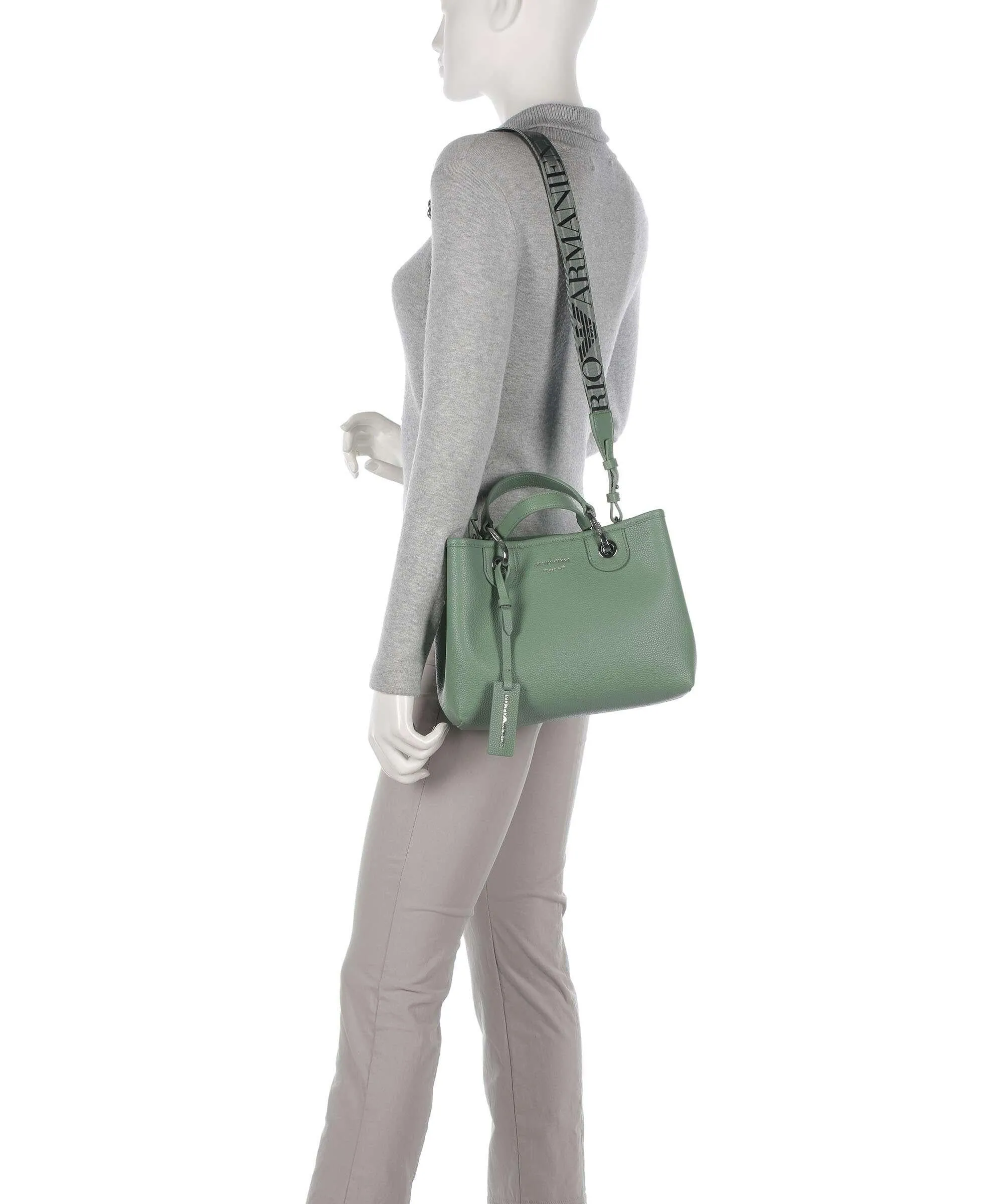 E.M.P.O.R.I.O A.R.M.A.N.I SHOULDER BAG