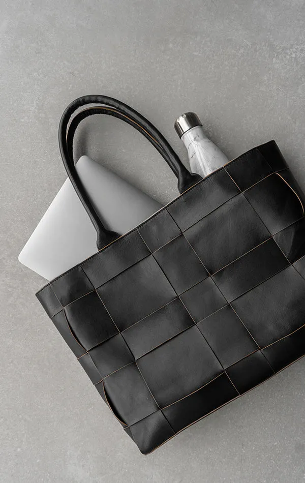 EuleenMBG Shopper, Antique