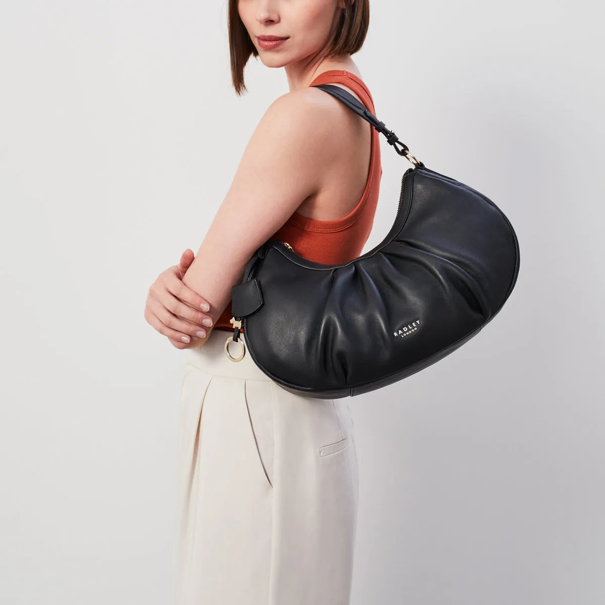 Forest Way - Medium Zip Top Shoulder