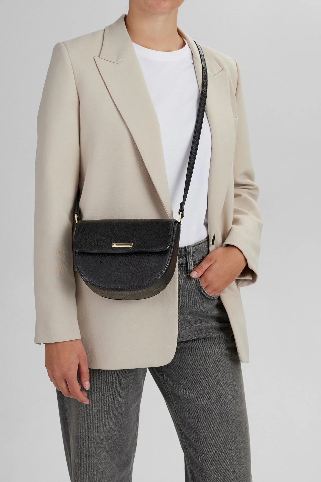 HilmaMBG Crossbody Bag, Grain