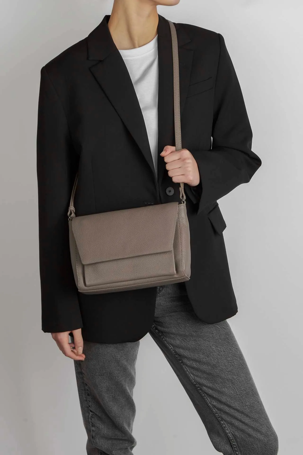 IsabelaMBG Crossbody Bag, Grain