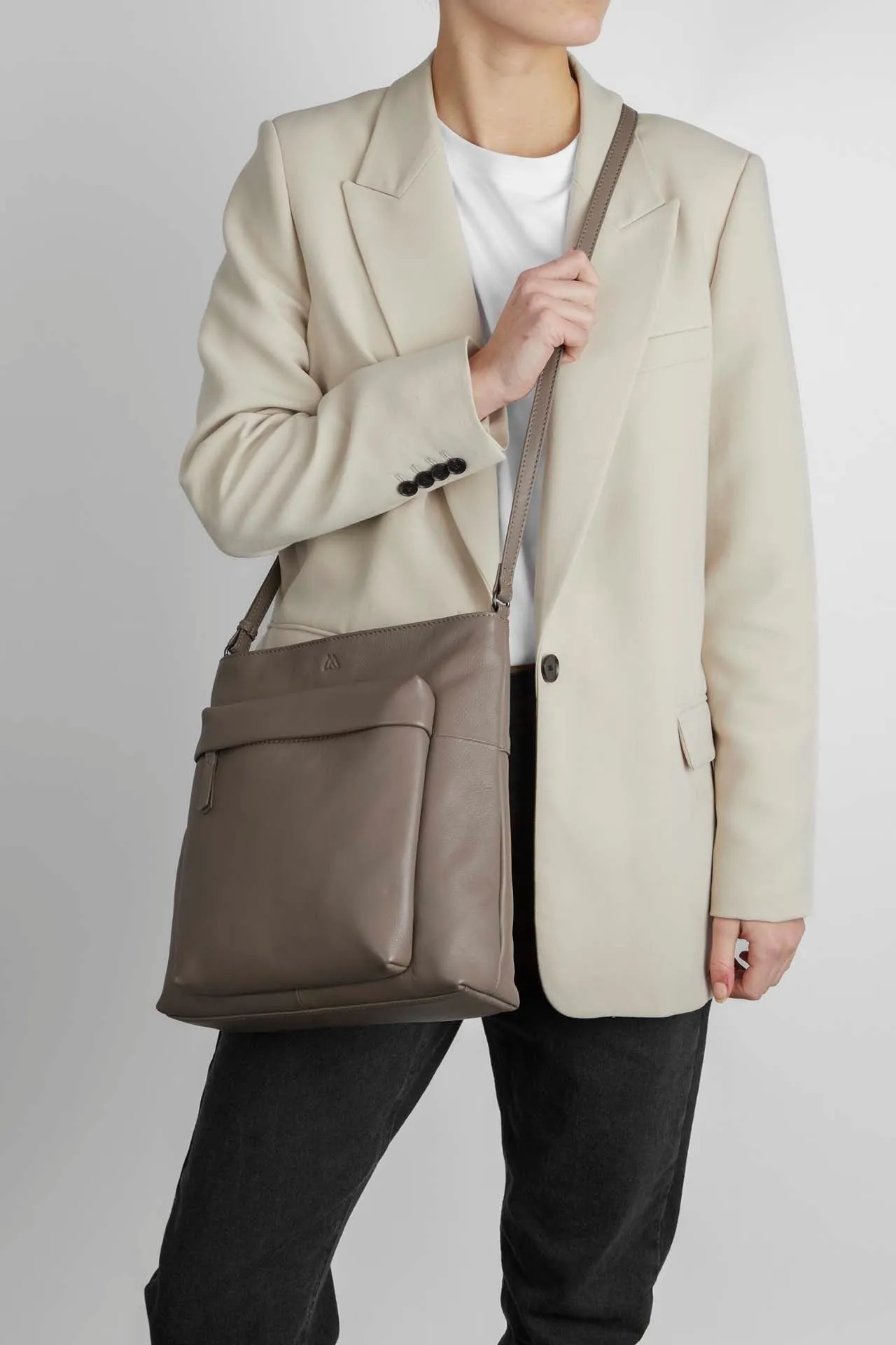 JaelynMBG Crossbody Bag