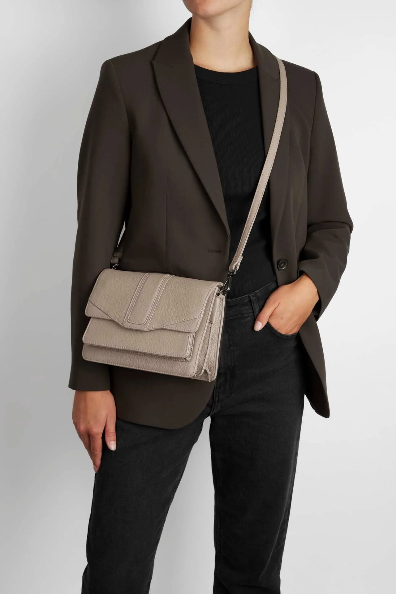 JaneMBG Crossbody Bag, Grain