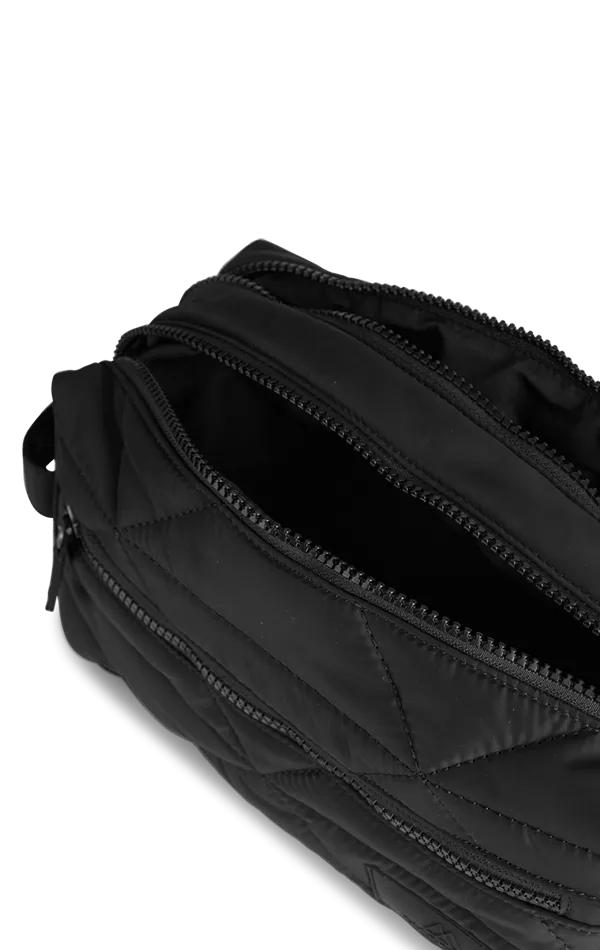 JosephineMBG Large Toiletry Bag, Recycled, Diamond Puffer