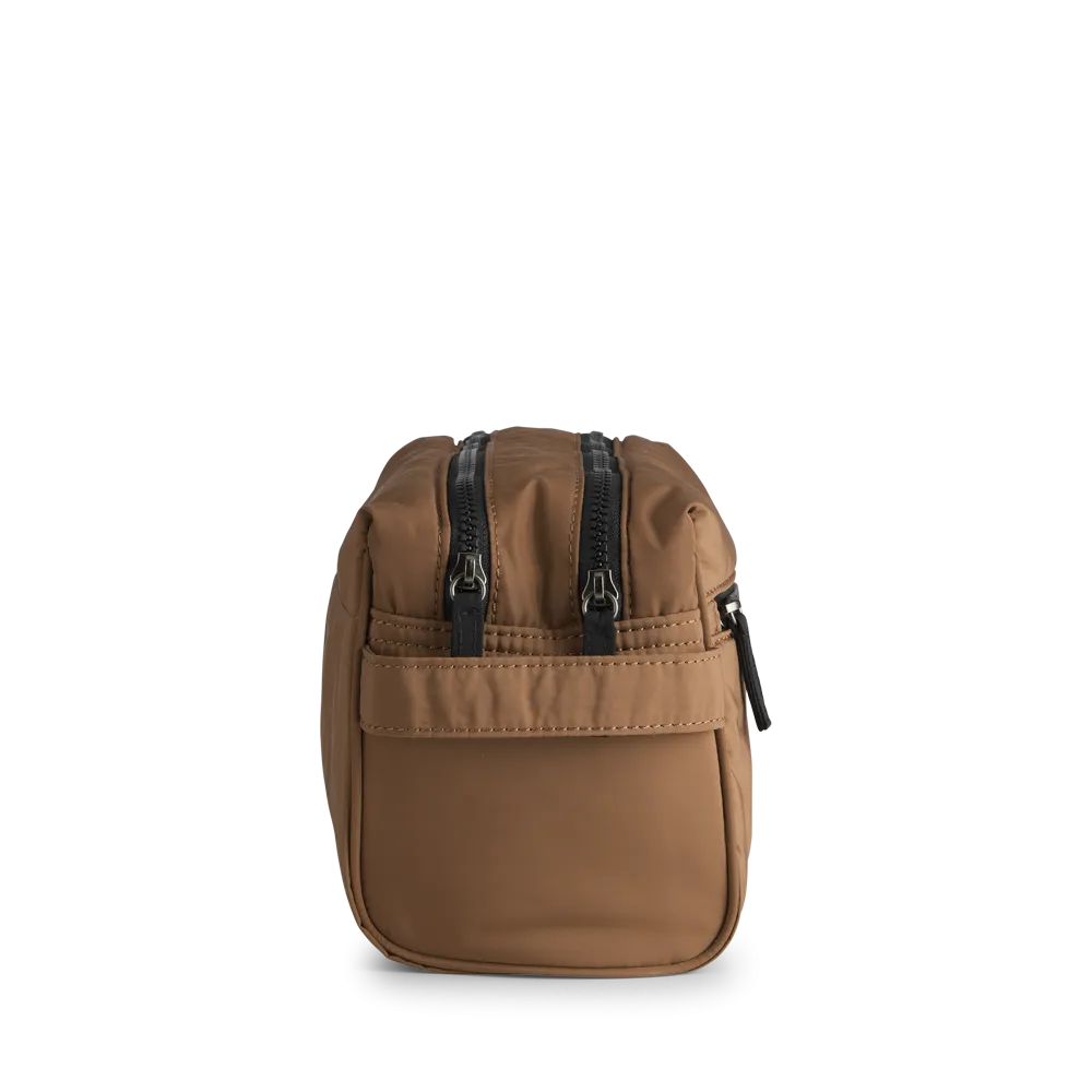 JosephineMBG Large Toiletry Bag, Recycled, Mega Puffer