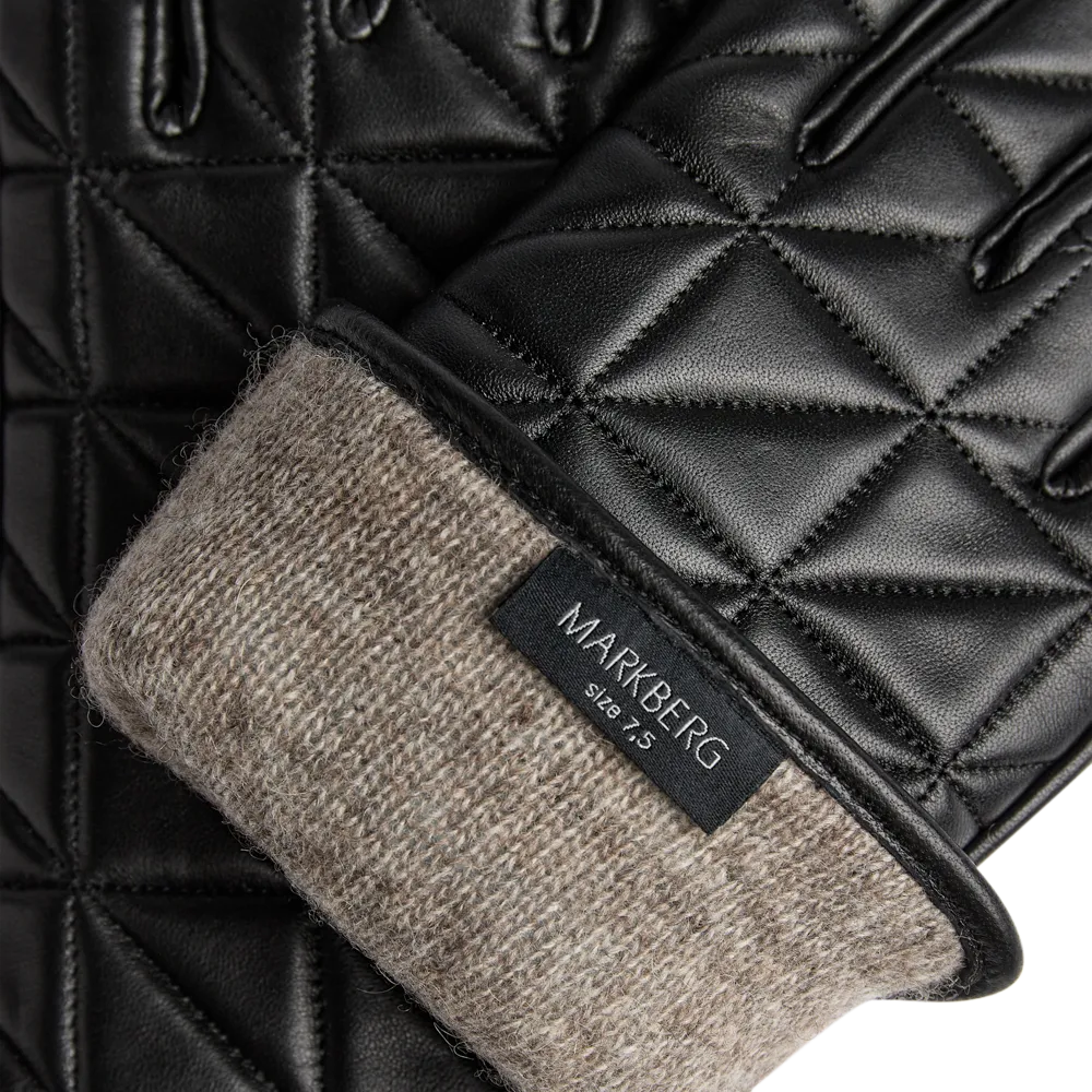 KathleenMBG Glove