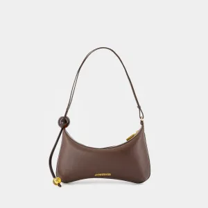 Le Grand Bisou Perle Shoulder Bag - Jacquemus - Leather - Brown