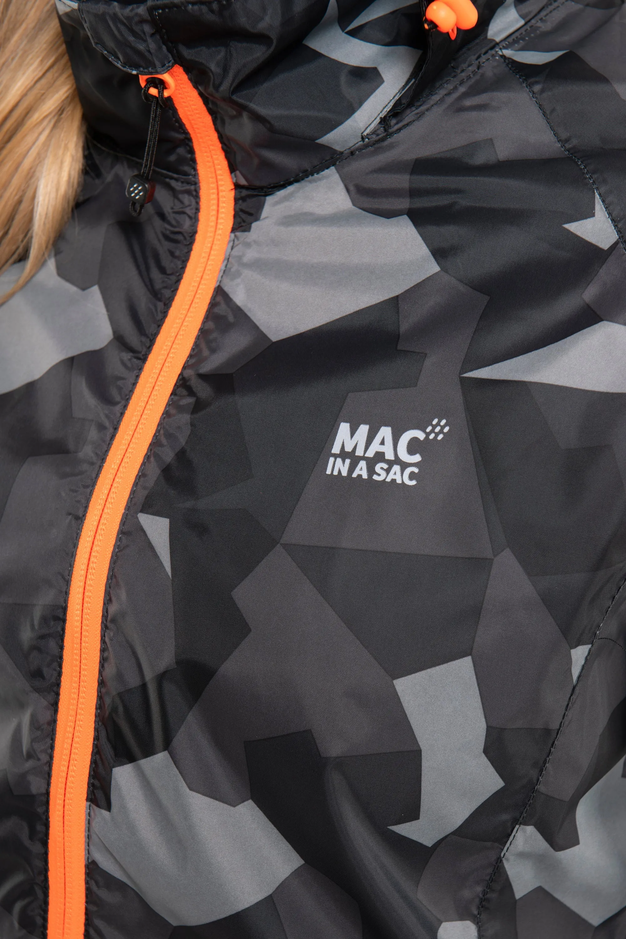 Mac In A Sac Edition 2 Jacket - Black
