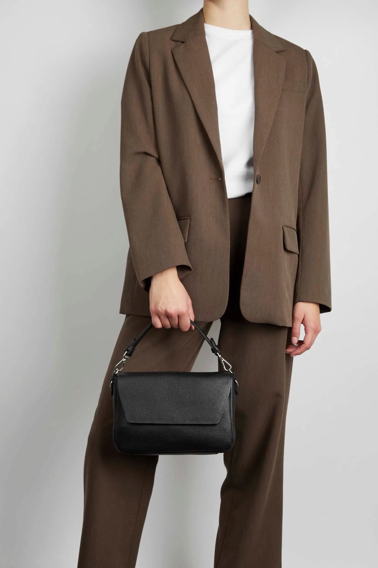 NeevaMBG Large Crossbody Bag, Grain