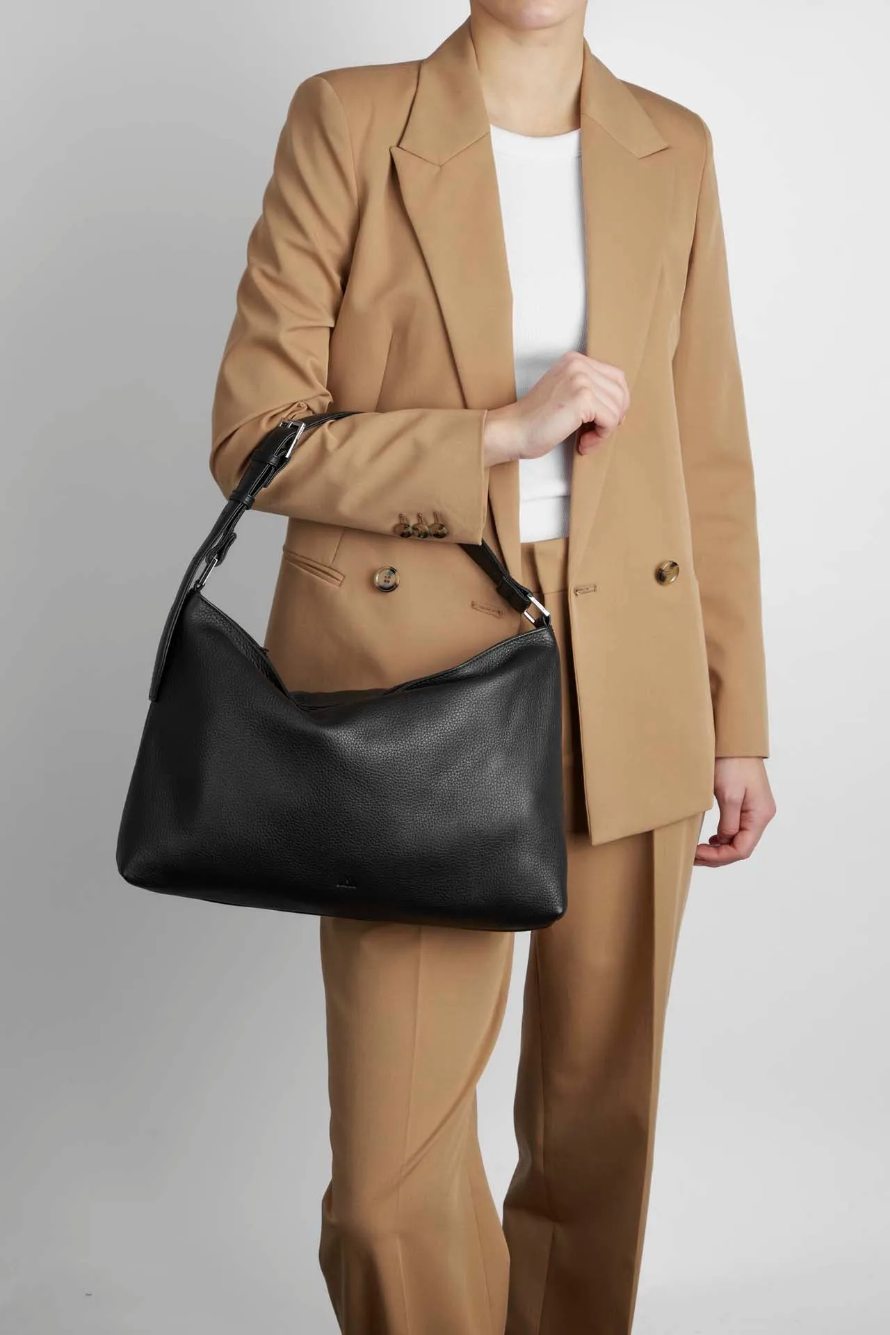 OlineMBG Hobo Bag, Grain