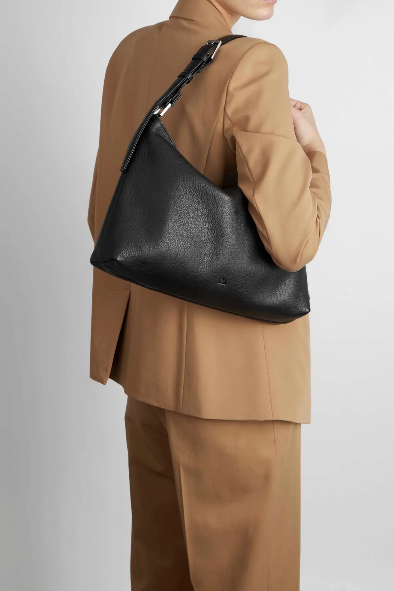 OlineMBG Hobo Bag, Grain