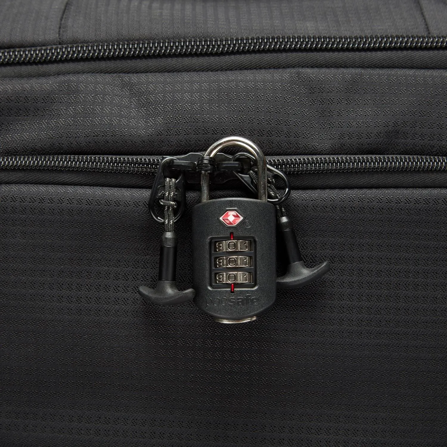 Pacsafe Prosafe® 1000 Travel Sentry® Approved Combination Padlock