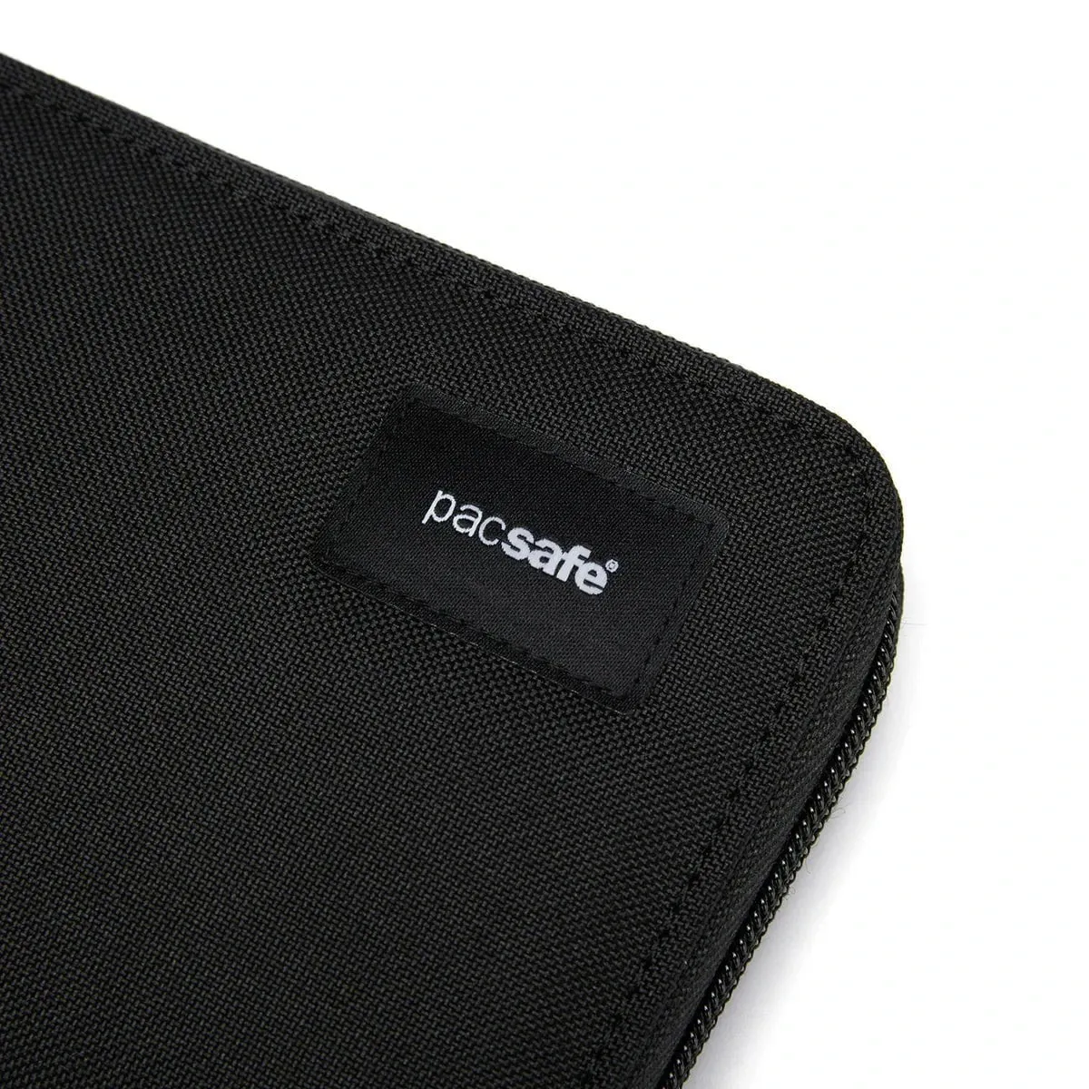 Pacsafe RFIDsafe™ RFID Blocking Continental Wallet