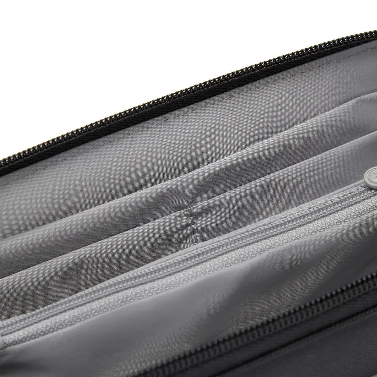 Pacsafe RFIDsafe™ RFID Blocking Continental Wallet
