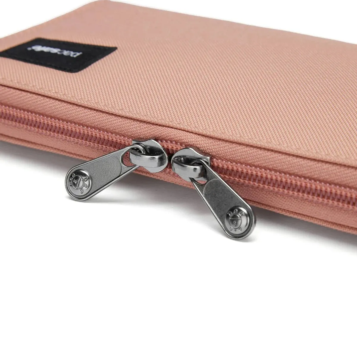 Pacsafe RFIDsafe™ RFID Blocking Continental Wallet