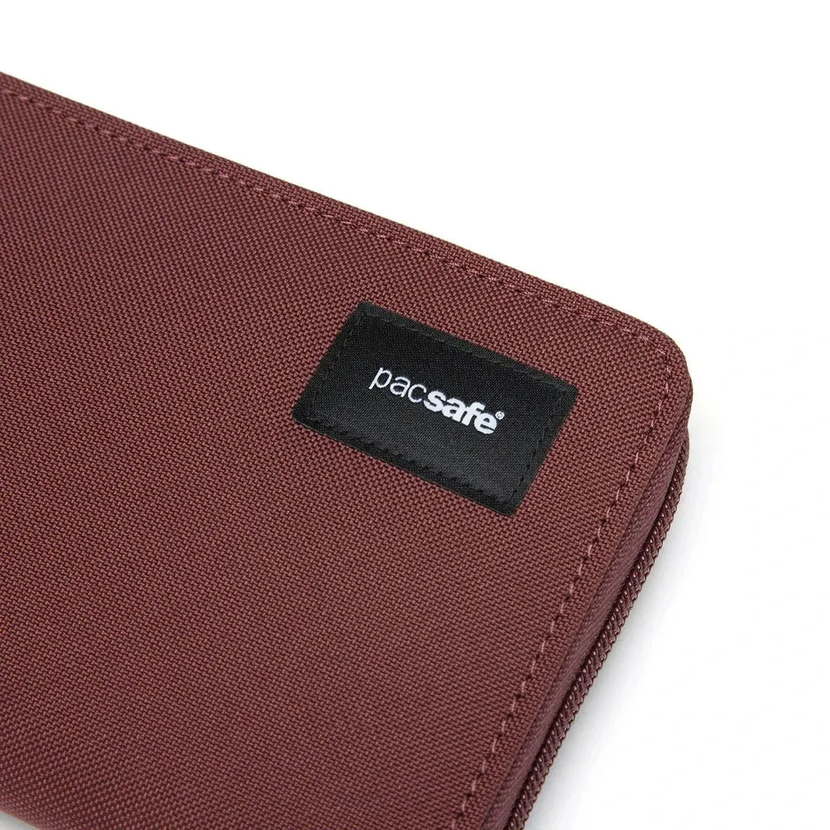 Pacsafe RFIDsafe™ RFID Blocking Continental Wallet