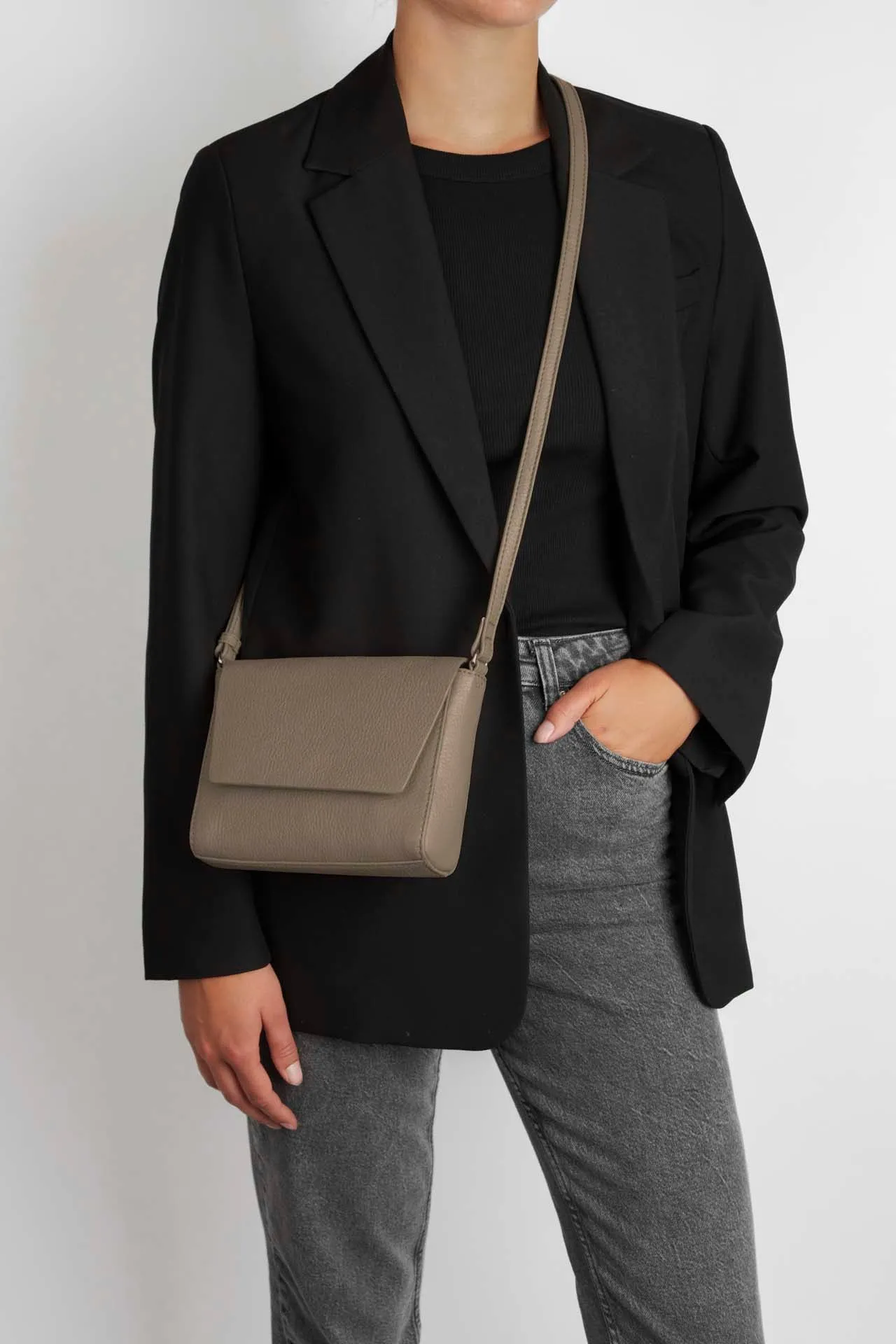 SaigeMBG Crossbody Bag, Grain