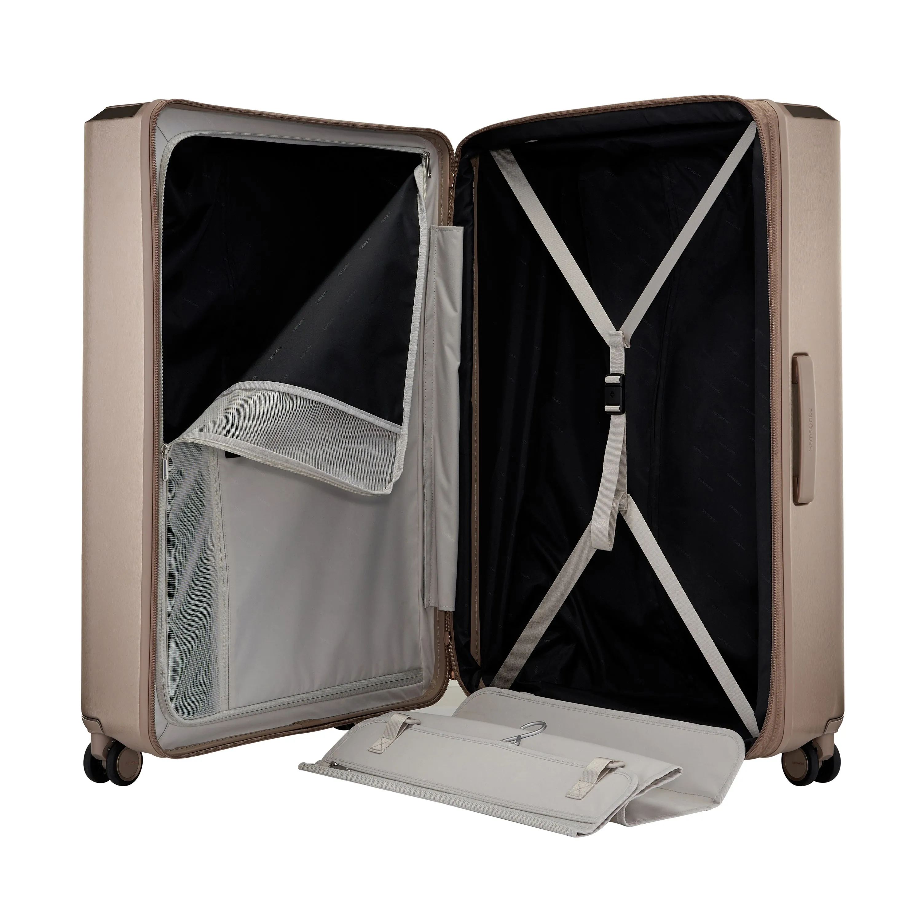 Samsonite Evoa Z Expandable Spinner Large 30" Luggage