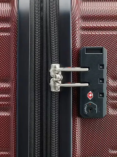 Samsonite Rhapsody 360 Spinner Expandable Medium Luggage