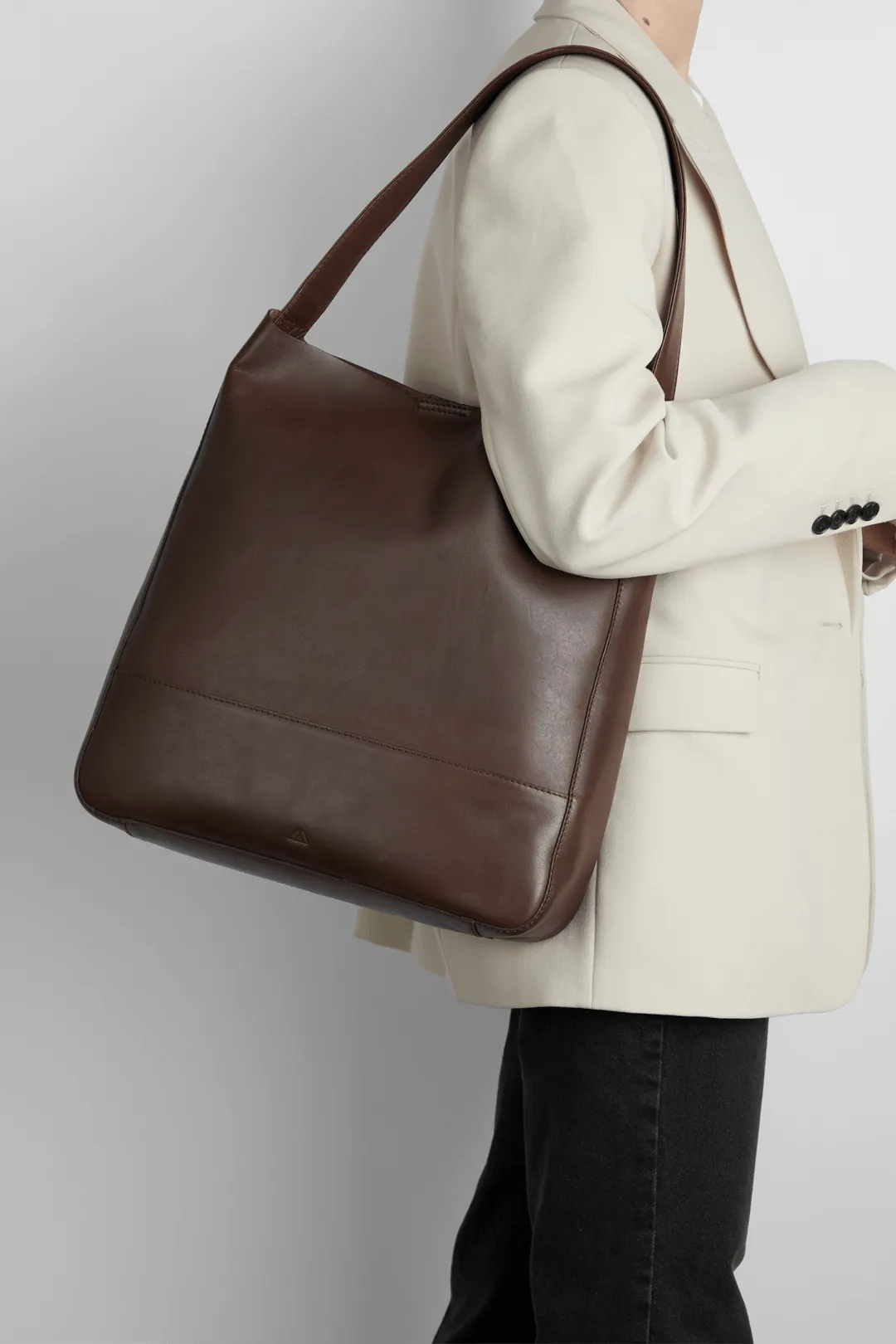 ShelbyMBG Bag, Antique