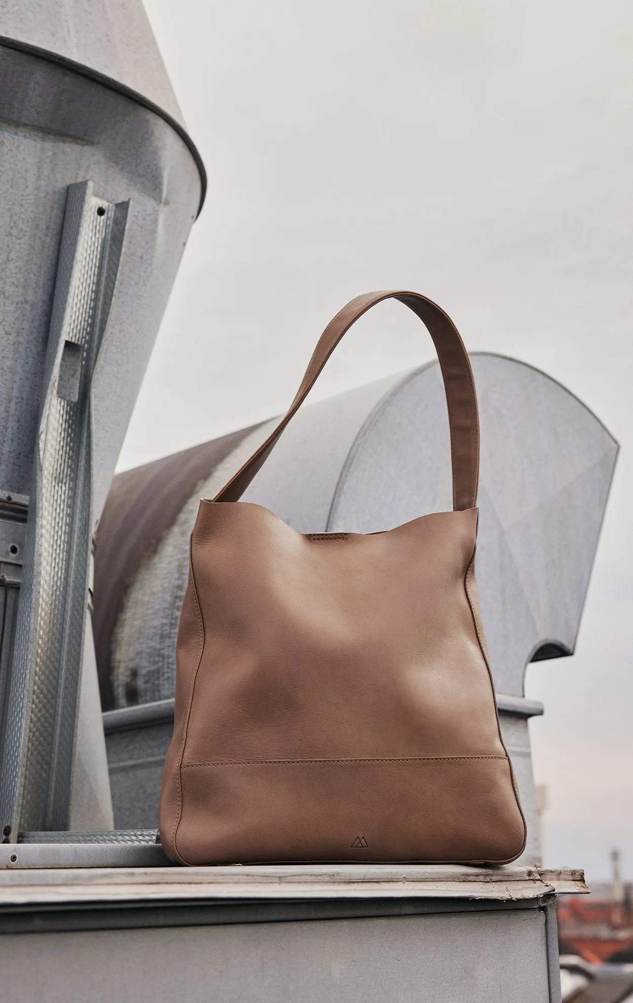 ShelbyMBG Bag, Antique