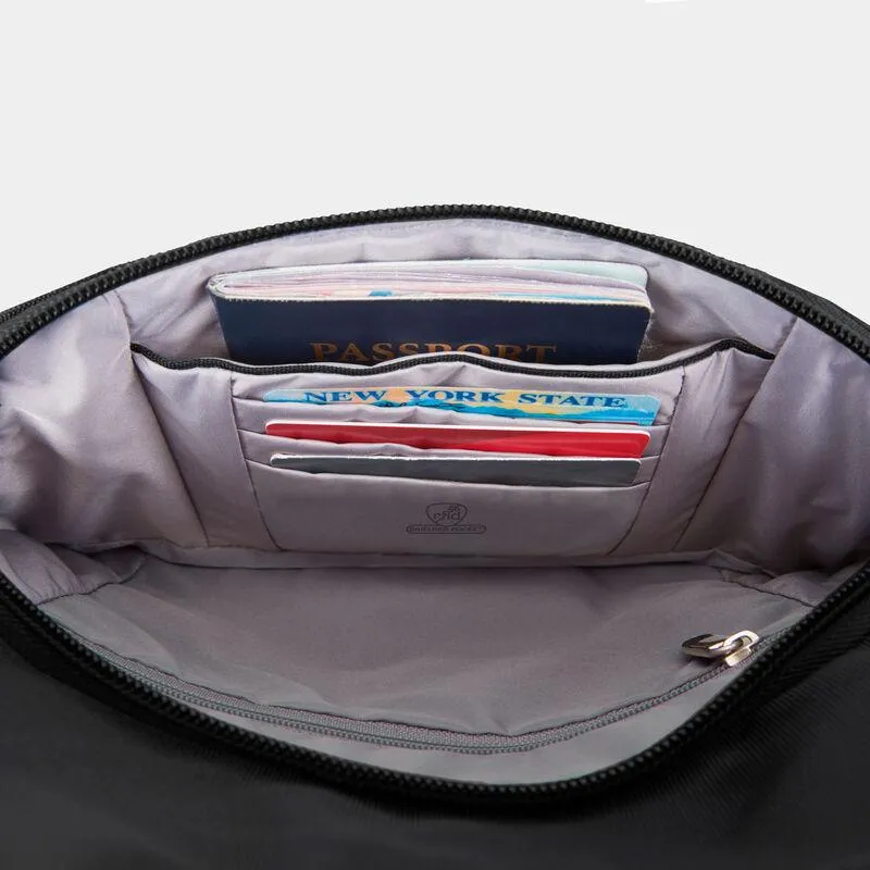 Travelon Anti-Theft Classic Essential Messenger Bag (RFID Blocking)