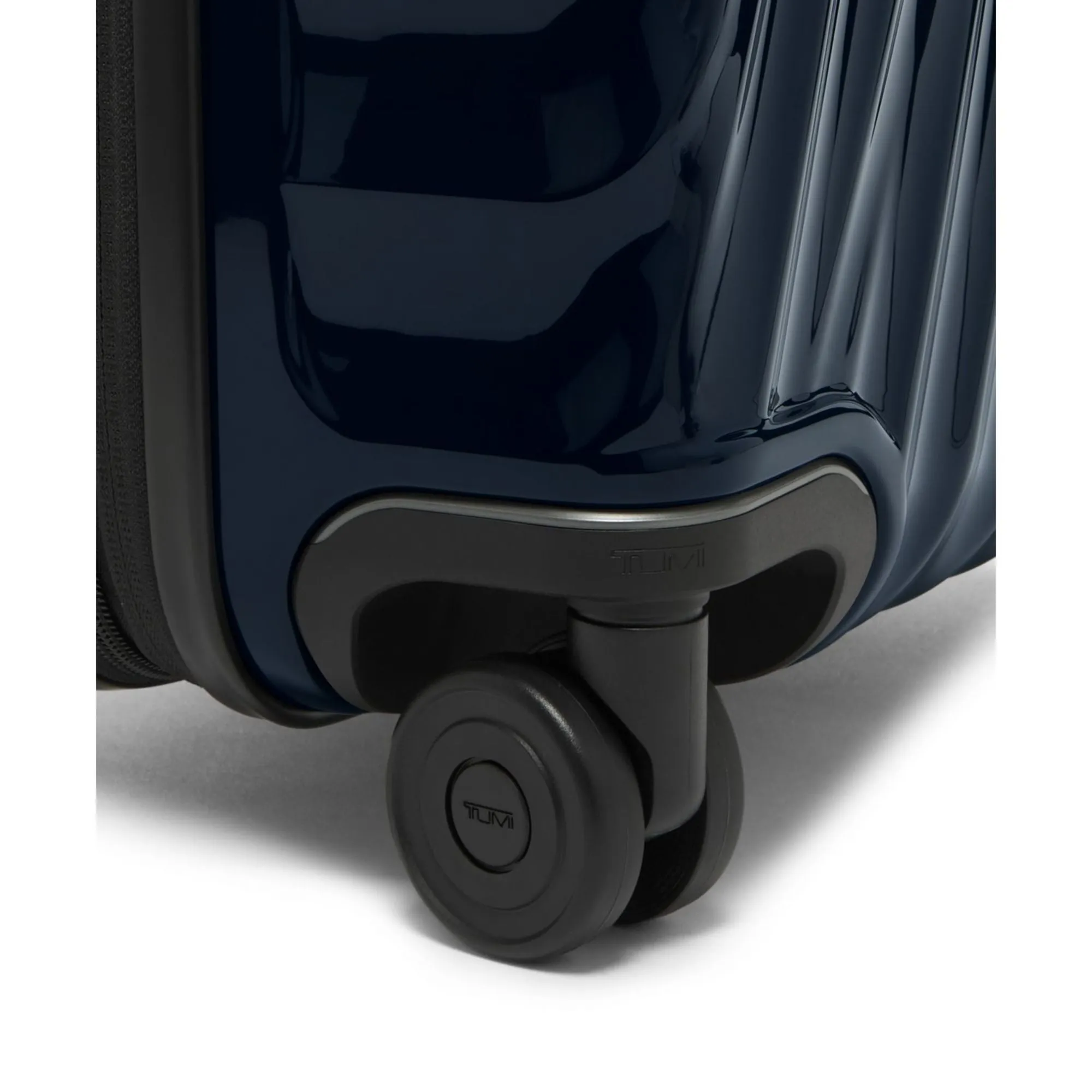 Tumi 19 Degree International Expandable 4 Wheeled Carry-On Luggage
