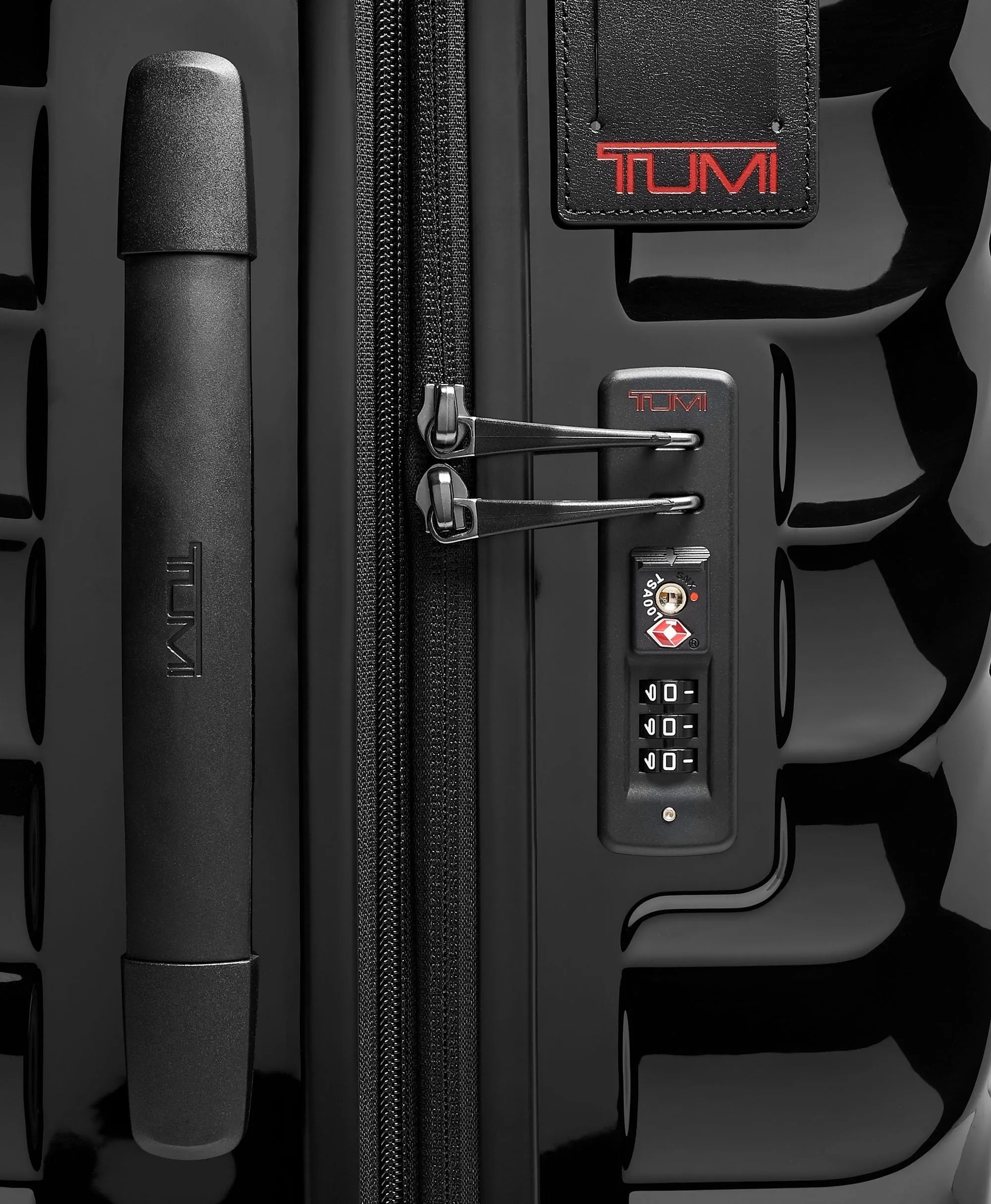 Tumi 19 Degree Short Trip Expandable 4 Wheeled Packing Case Medium Luggage