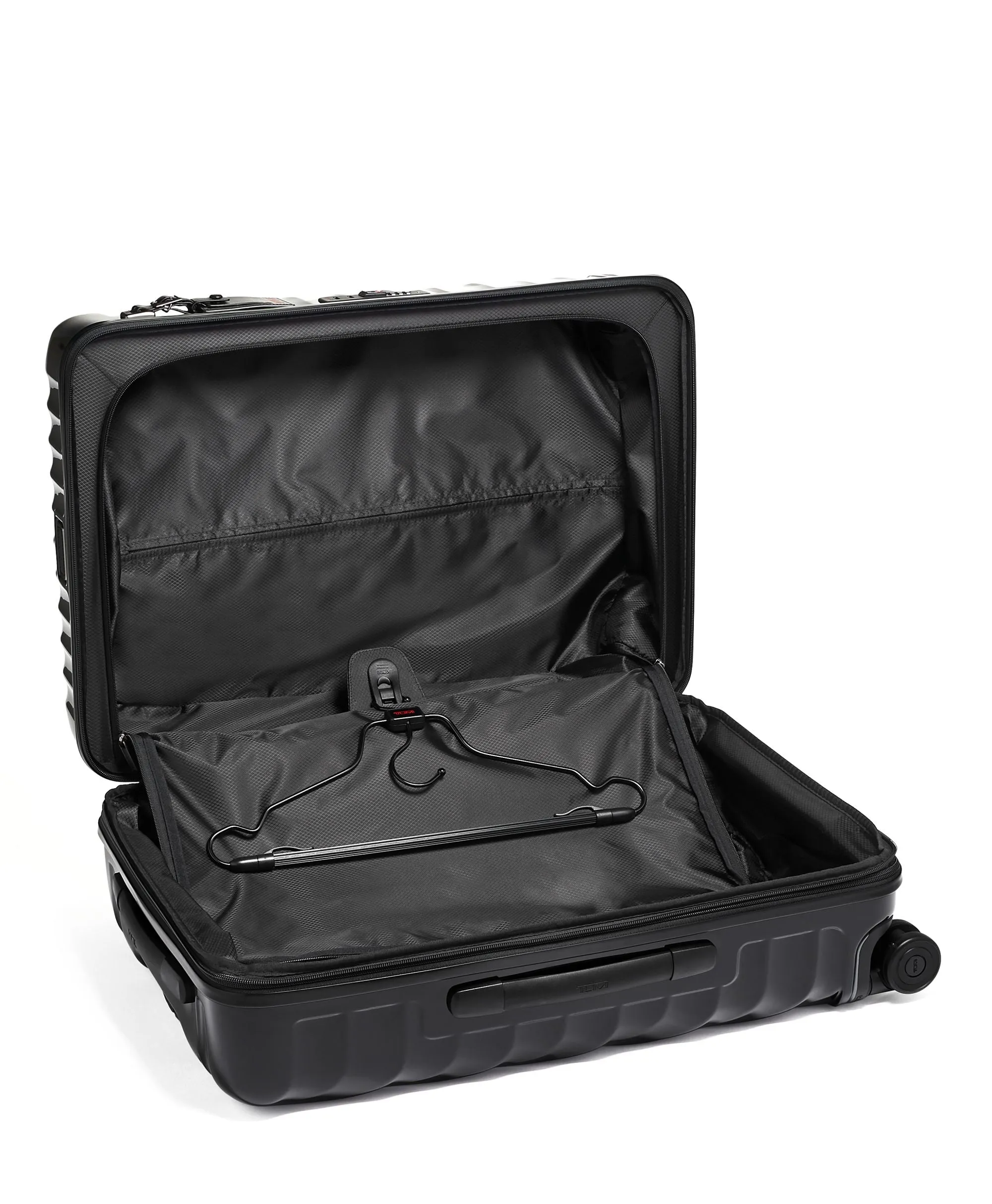 Tumi 19 Degree Short Trip Expandable 4 Wheeled Packing Case Medium Luggage