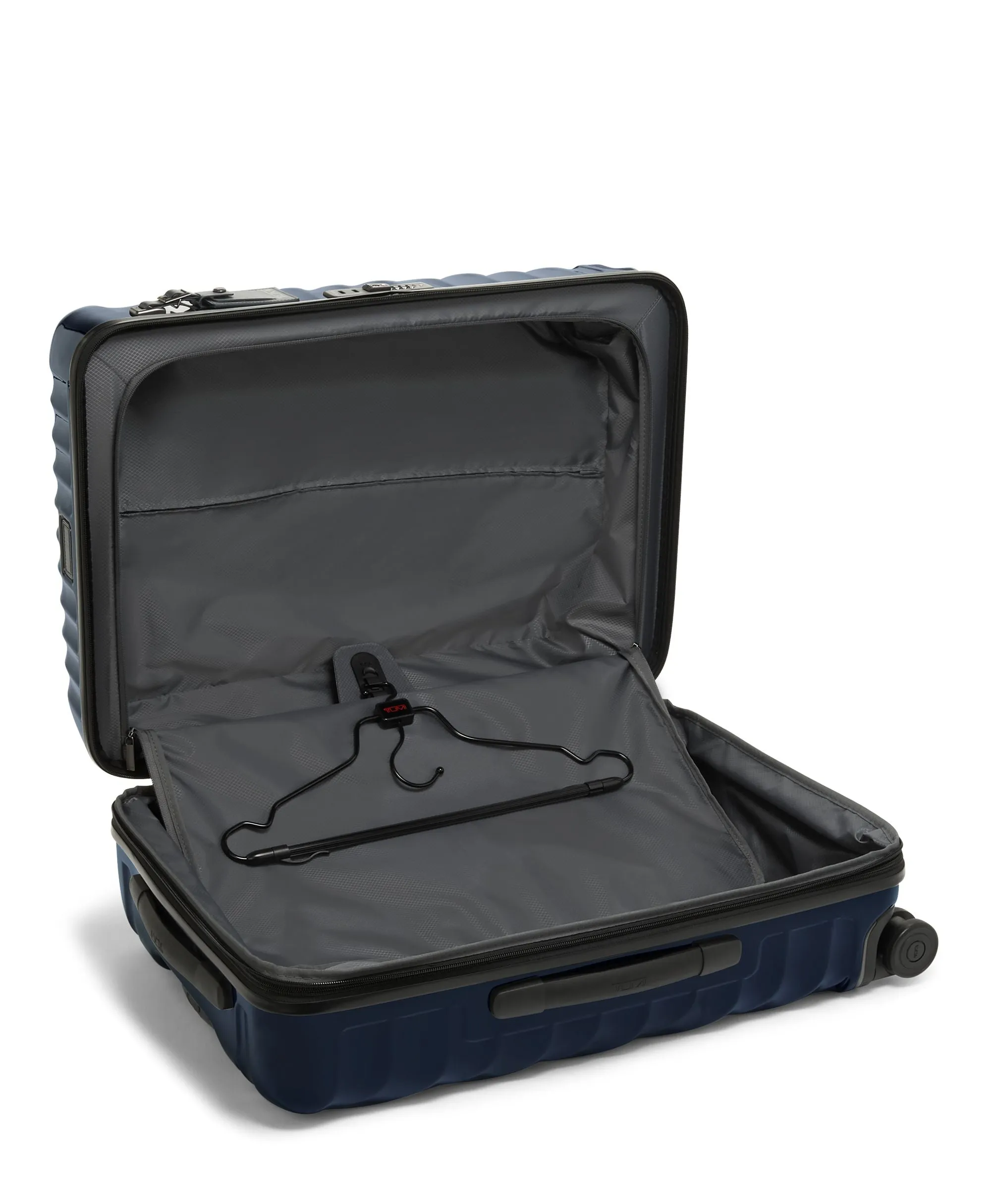 Tumi 19 Degree Short Trip Expandable 4 Wheeled Packing Case Medium Luggage